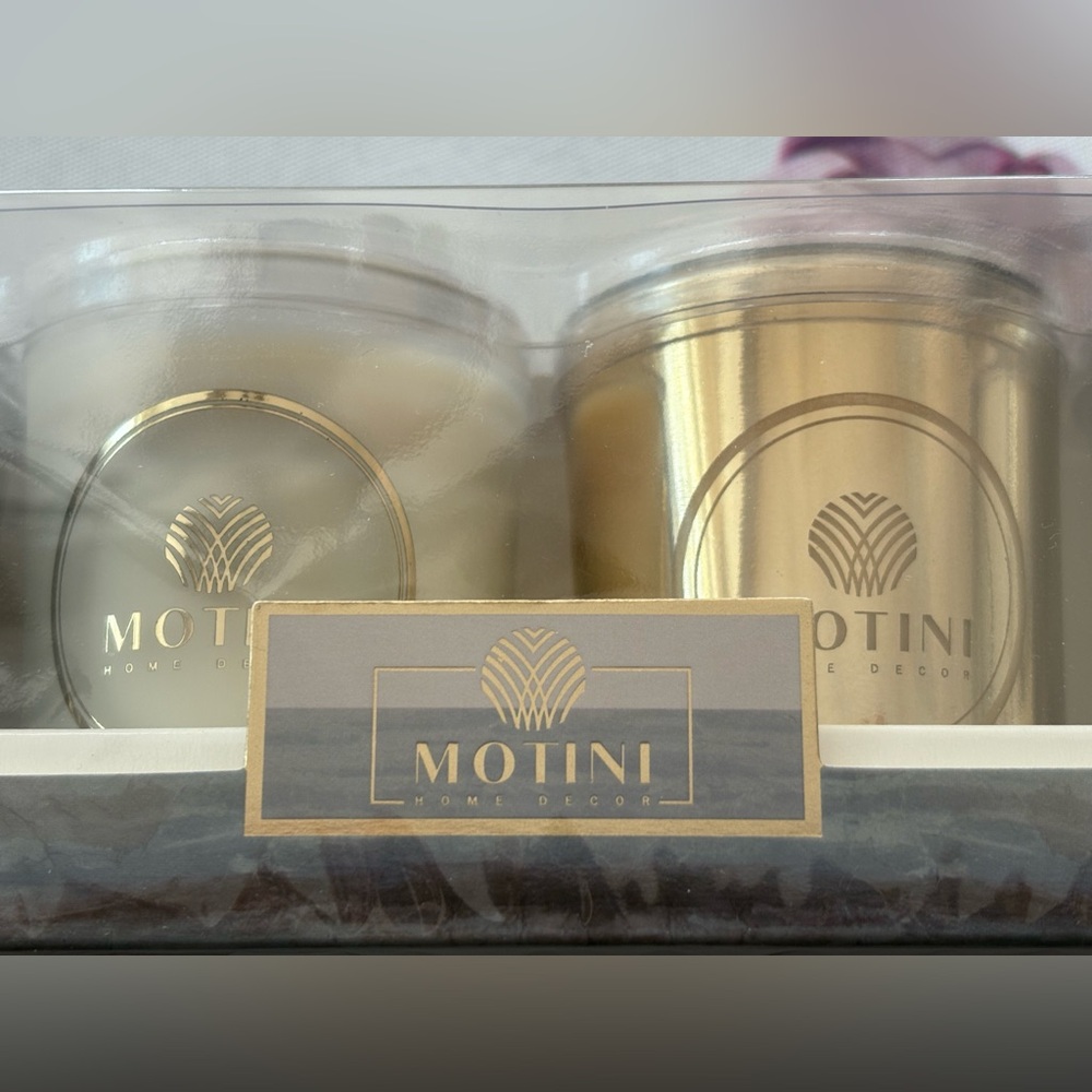 NEW IN BOX Set Of Four Candles / Dark Navy, Cream, Gold, Silver / Beautiful! - Picture 6 of 8